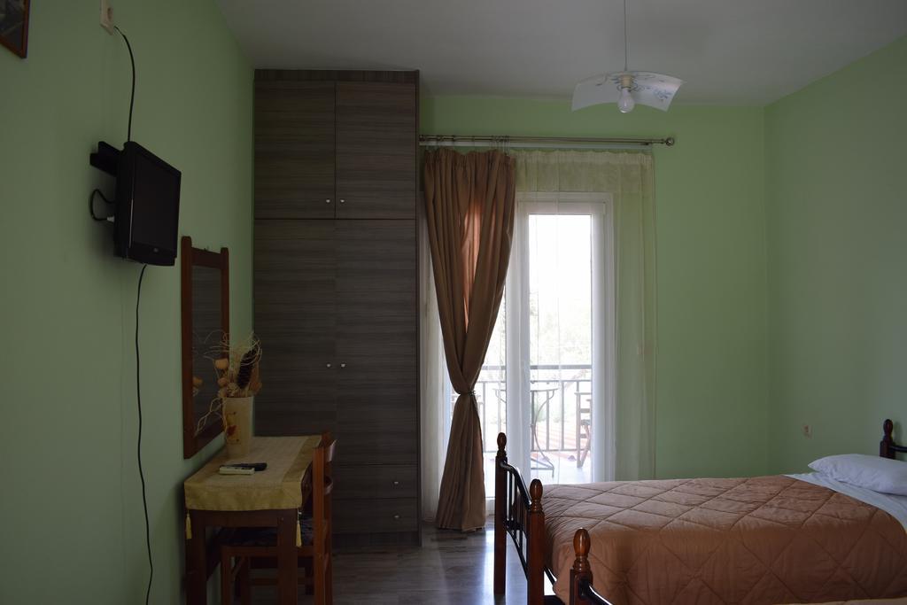 Rooms To Let To Kyma Skala Sikamineas Skala Sykamineas エクステリア 写真